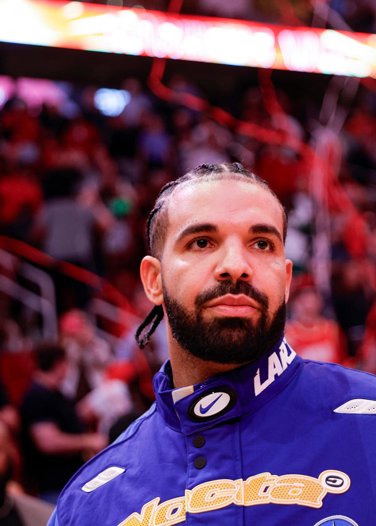 HOUSTON, TEXAS - MARCH 16: Rapper, songwriter, and icon Drake attends a game between the Houston Rockets and the Cleveland Cavaliers at Toyota Center on March 16, 2024 in Houston, Texas. NOTE TO USER: User expressly acknowledges and agrees that, by downloading and or using this photograph, User is consenting to the terms and conditions of the Getty Images License Agreement. (Photo by Carmen Mandato/Getty Images) ORG XMIT: 776035521 ORIG FILE ID: 2089852877