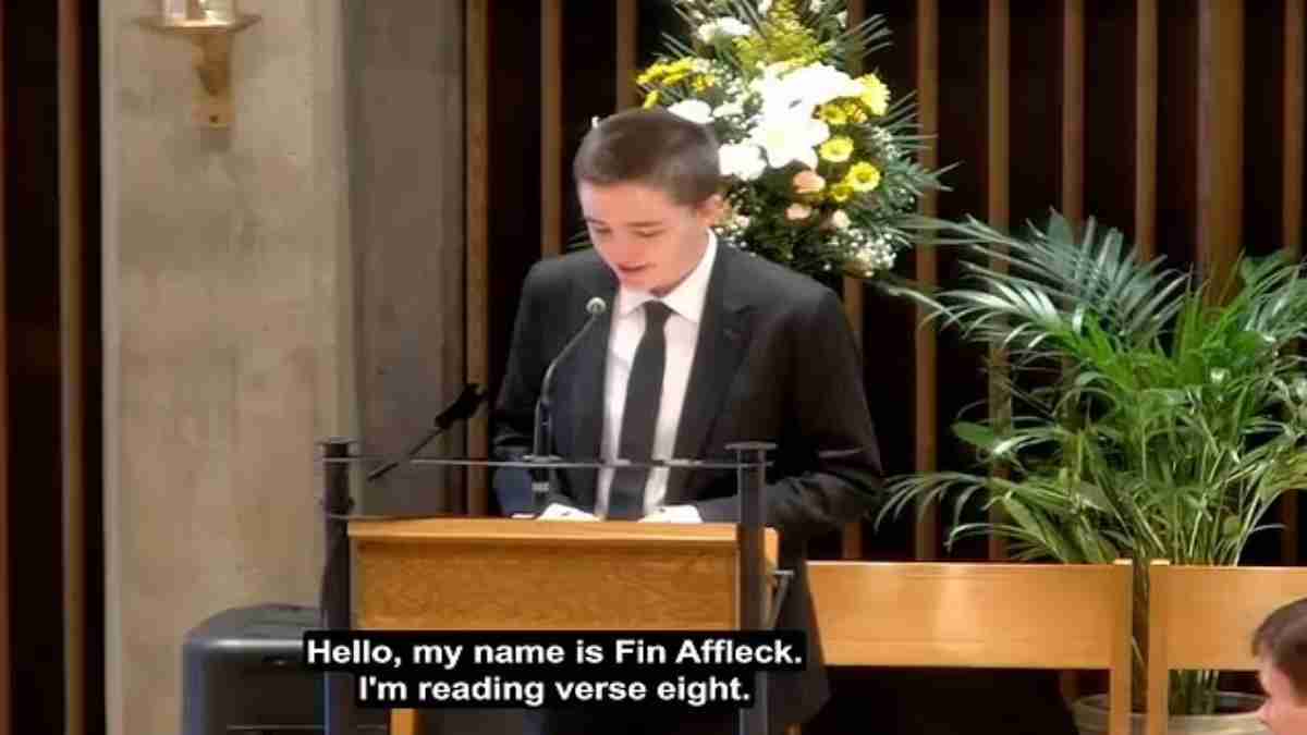 dcera bena afflecka a jennifer garner se představila s novým jménem na pohřbu dědečka