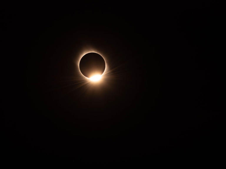 Total Eclipse Captured By Pleasanton Man In Indiana