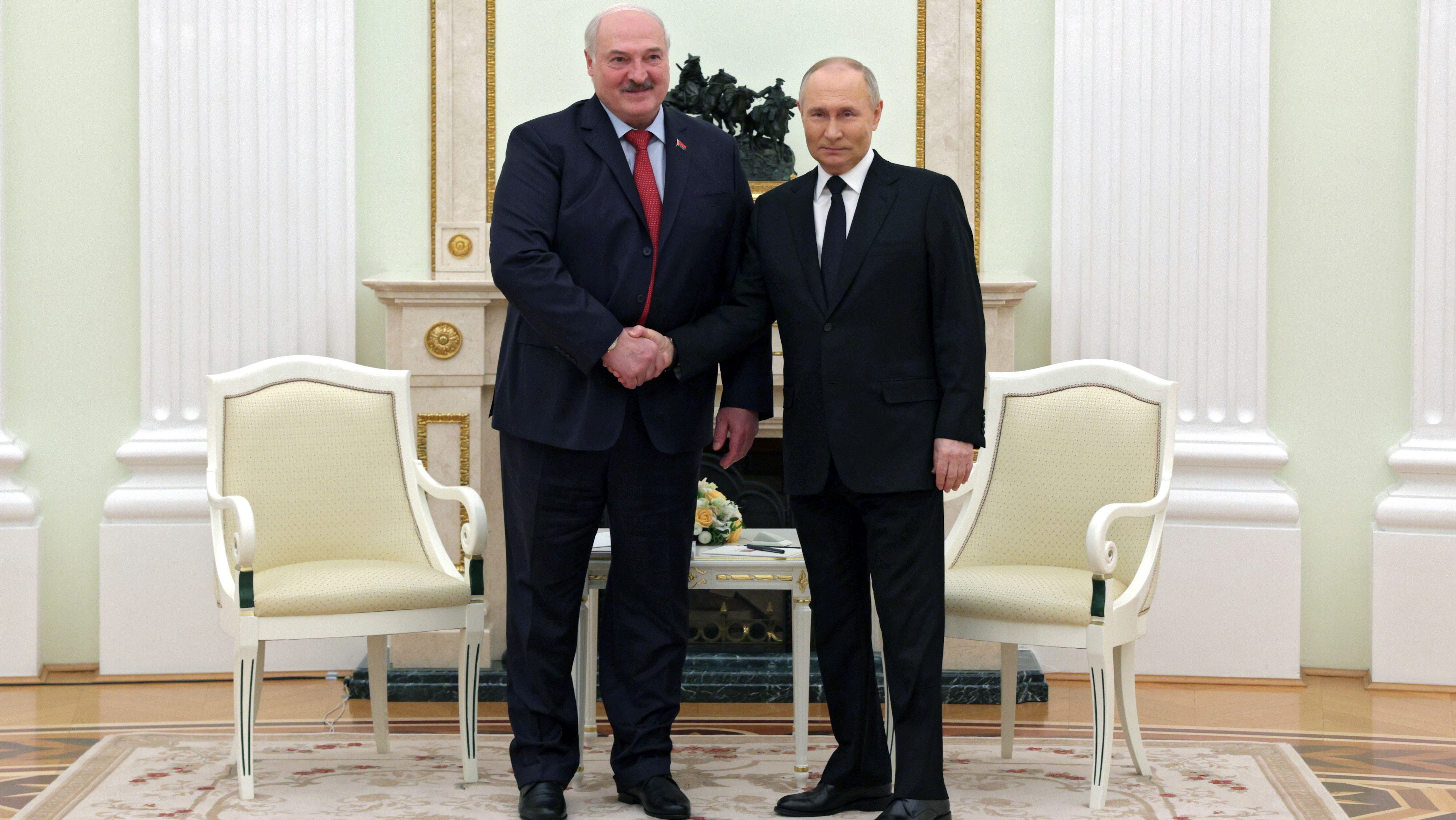 aleksander łukaszenko i władimir putin rozmawiali o pokoju w ukrainie. ważną rolę miałaby odegrać polska