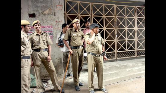 delhi police to stop assigning functional ranks