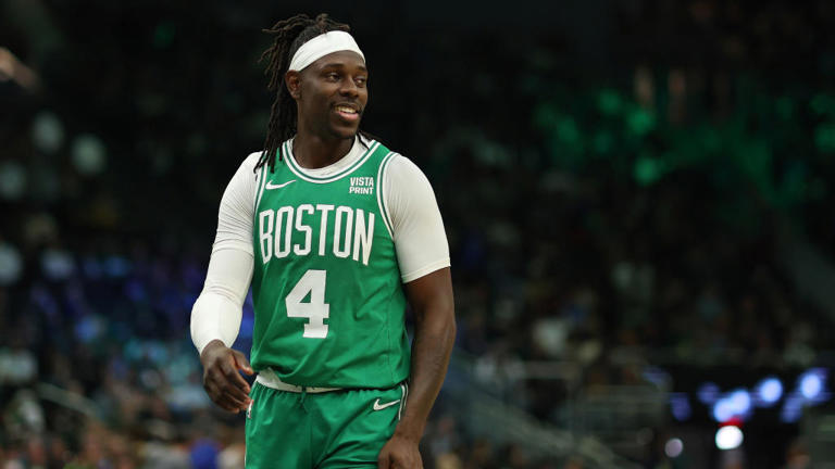 Jrue Holiday signs 4-year contract extension with Celtics