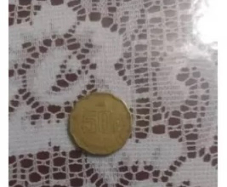 amazon, la moneda de 50 centavos con error de acuñación que desean los coleccionistas
