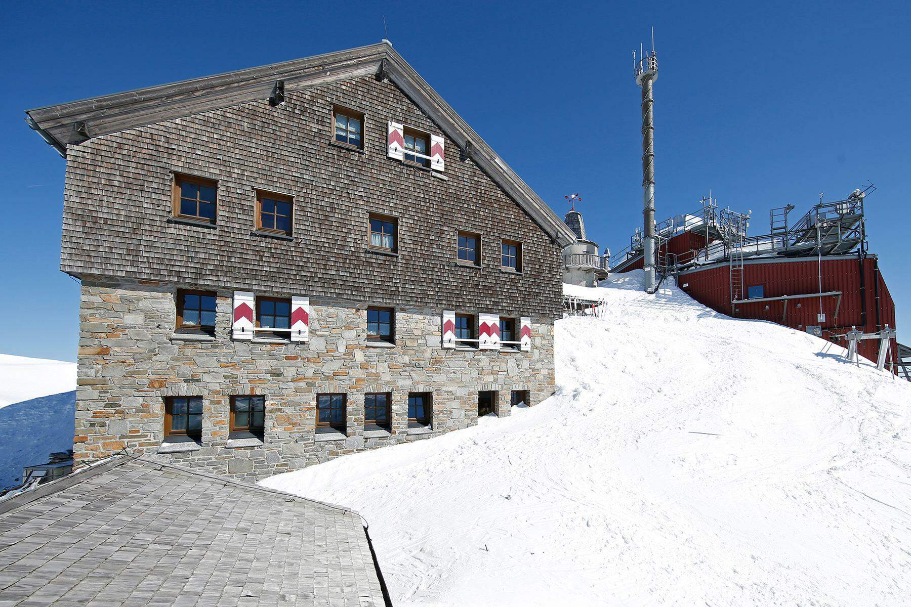herbert raffalts tourentipp: skitour zur höchstgelegenen wetterstation österreichs