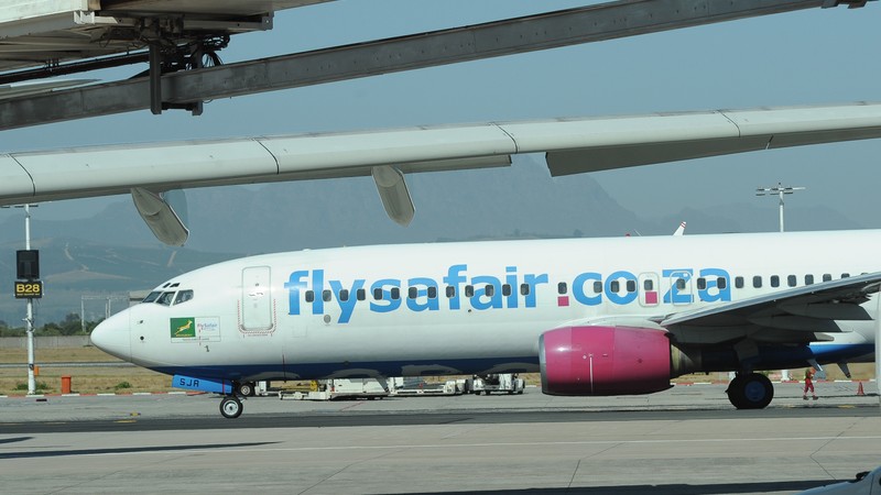 airlink, global airways battle with safair postponed