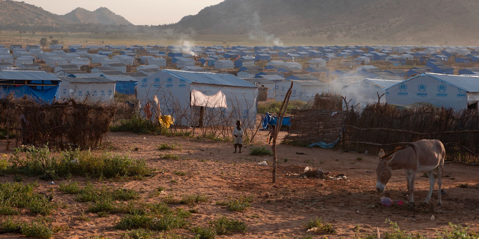 usa vädjar efter ett års konflikt: ”glöm inte sudan”
