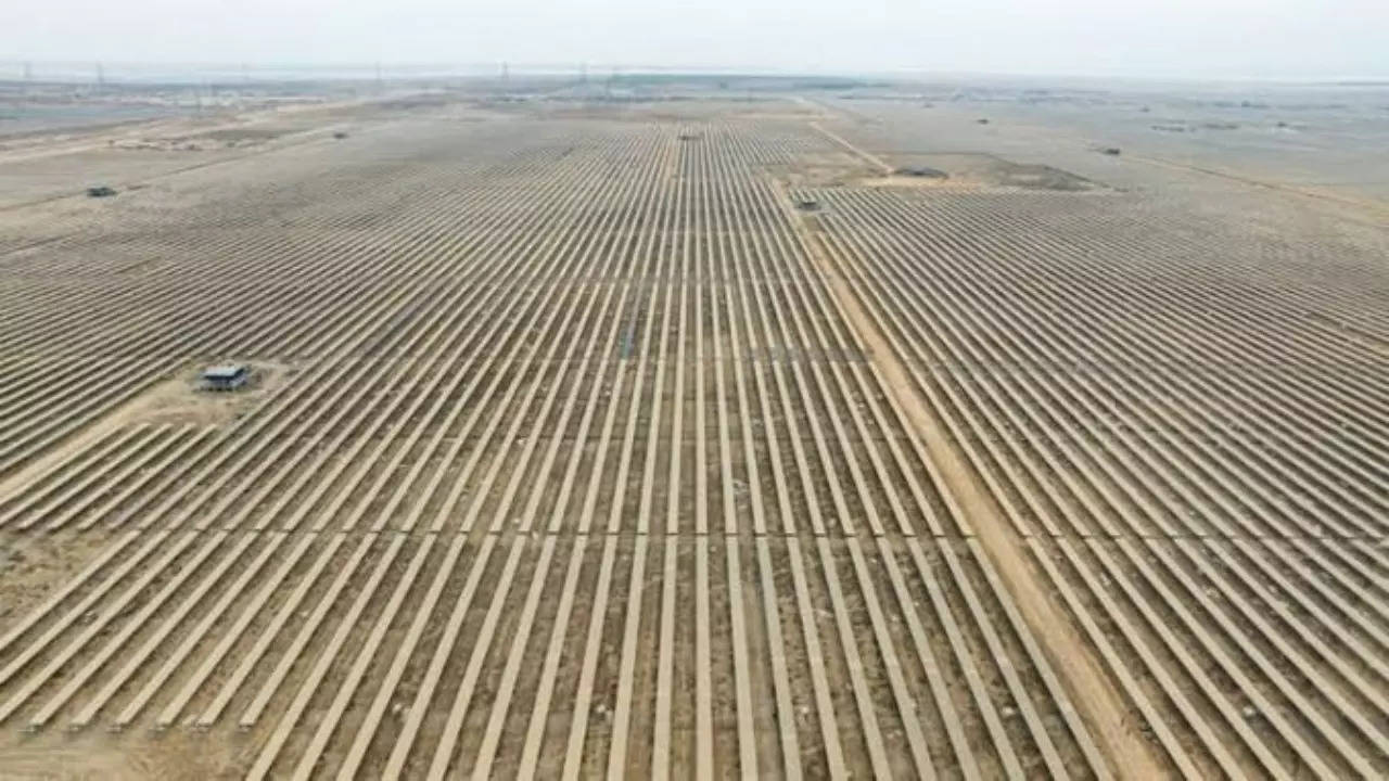 india unveils world’s largest renewable energy park in gujarat, 5 times size of paris