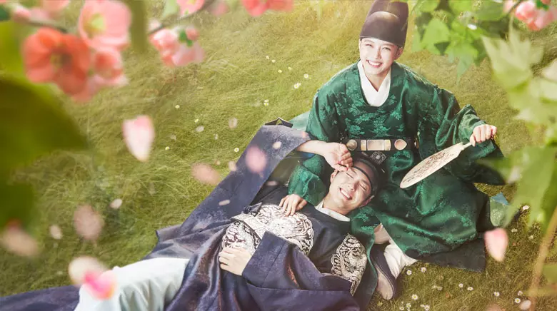 "Love in the Moonlight" is a romantic historical drama set during the Joseon Dynasty, where a young crown prince falls in love with a eunuch who is disguised as a woman. With its charming leads, lush visuals, and heartwarming romance, this drama is a delightful watch for fans of historical romance.]]>