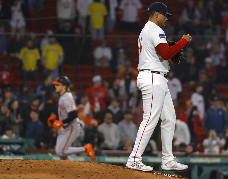 Red Sox fall in extras as Orioles complete series sweep at Fenway Park ...