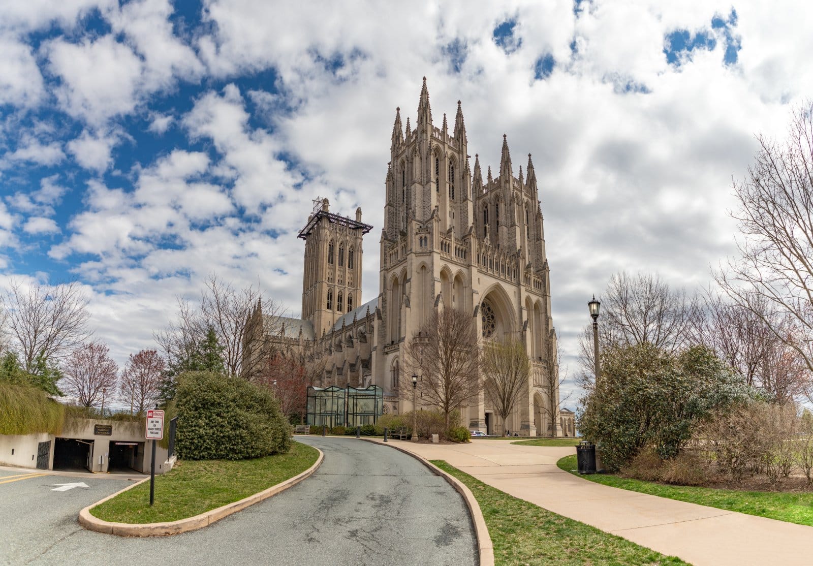 Image Credit: Shutterstock / brunocoelho <p><span>This Gothic masterpiece isn’t just an architectural wonder; it’s a beacon of unity and faith. Hosting presidential funerals and national prayer services, it stands as a symbol of the country’s Christian foundation.</span></p>