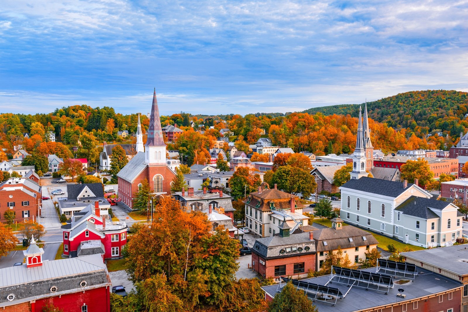<p>Vermont residents experience considerable property tax burdens. With a median real estate tax payment of $4,706, homeowners contend with an effective tax rate of 1.89%.</p>