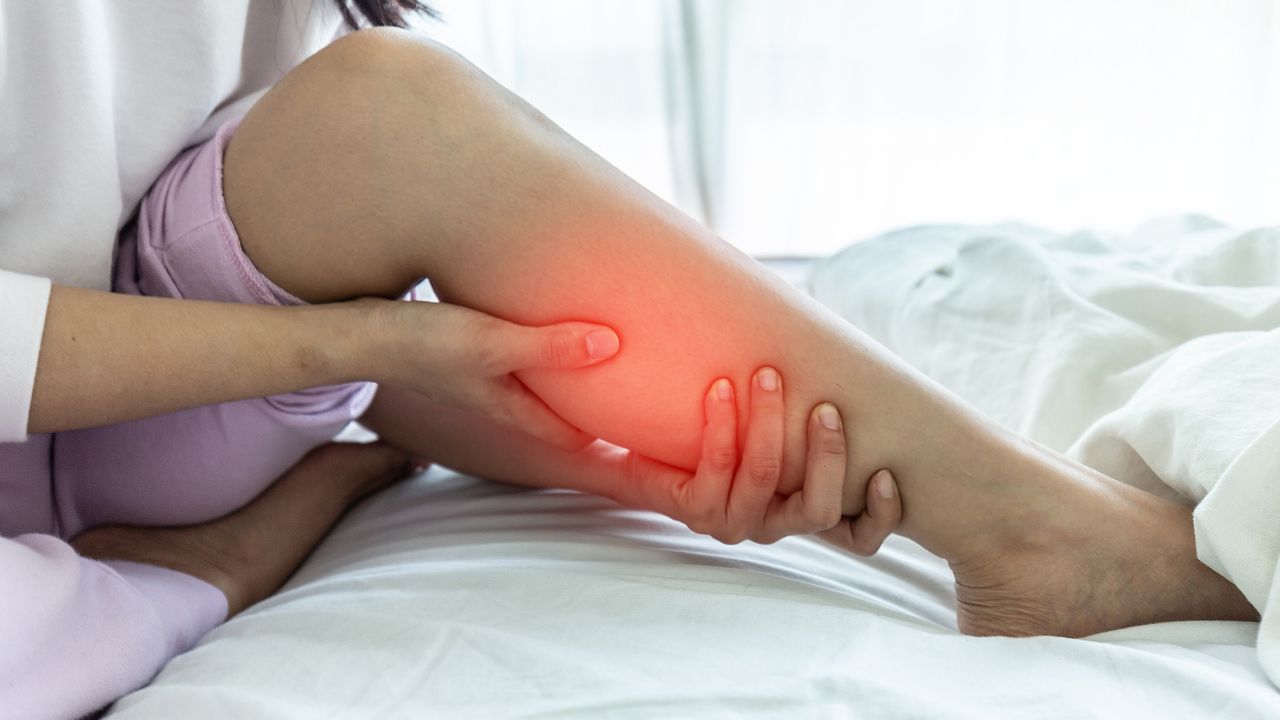 dores nas pernas: veja as causas mais comuns