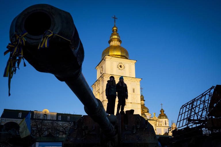 Ukrainians contemplate the once unthinkable: Losing the war with Russia