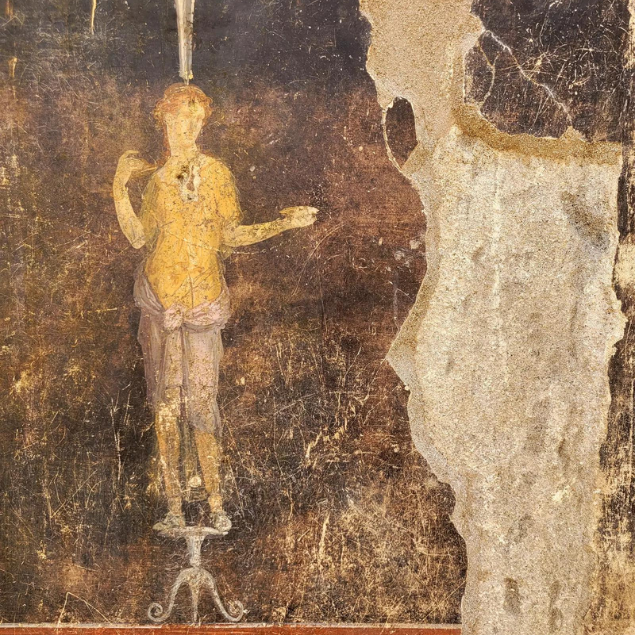 hidden for 2,000 years, striking paintings uncovered in pompeii