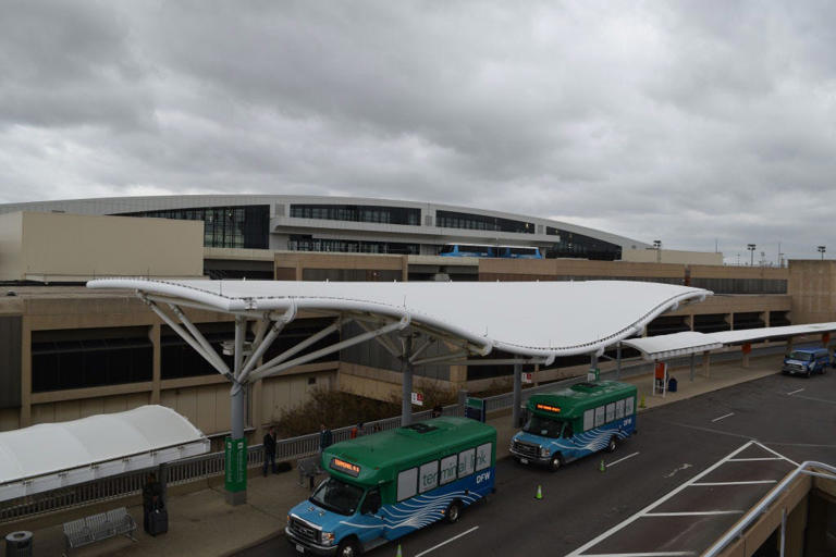 DFW Airport announces increase in parking fees