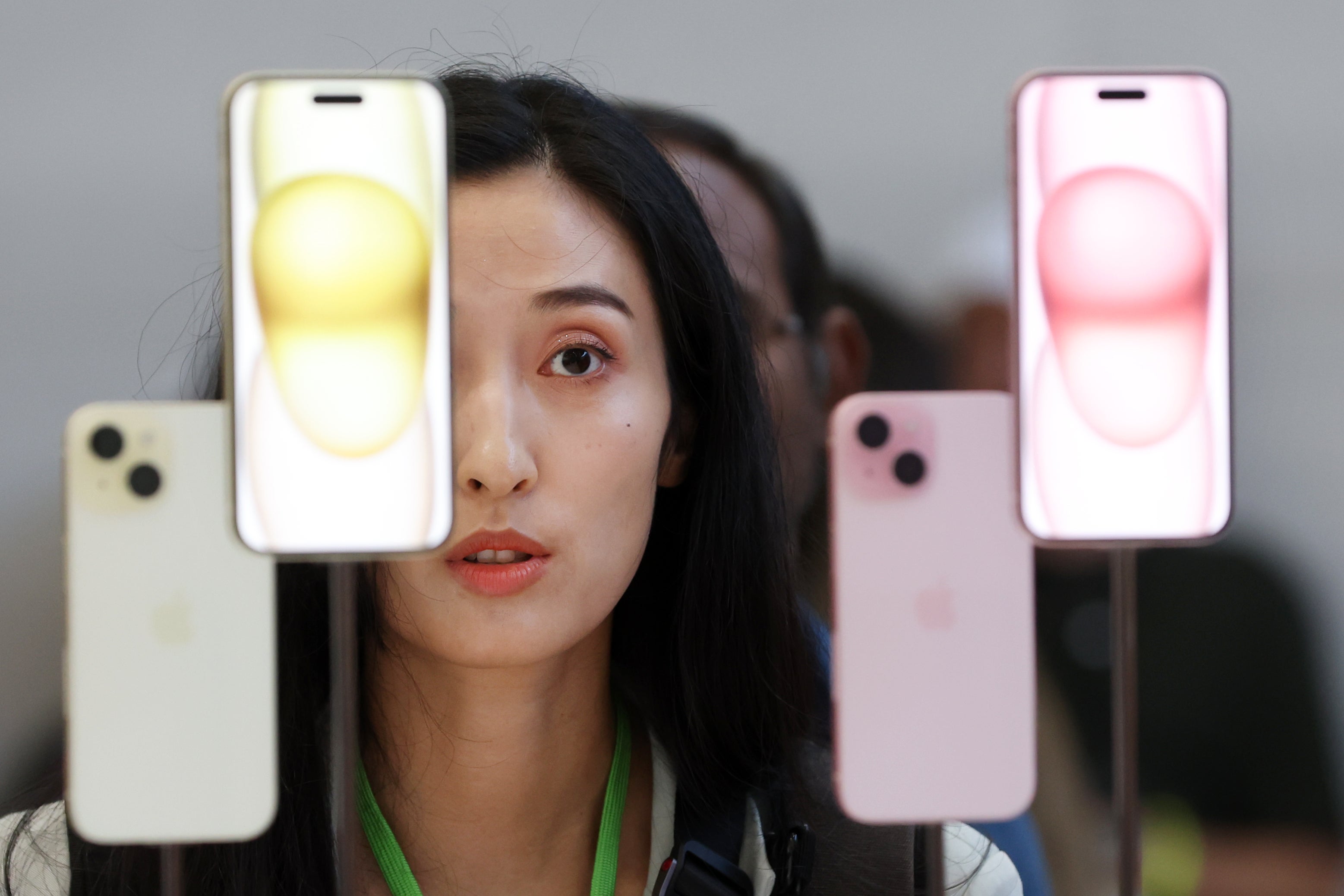 iphone 16 rumours, from new colours to major camera improvements