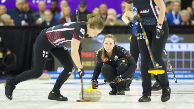 homan stays undefeated with wild win over fujisawa at players’ championship