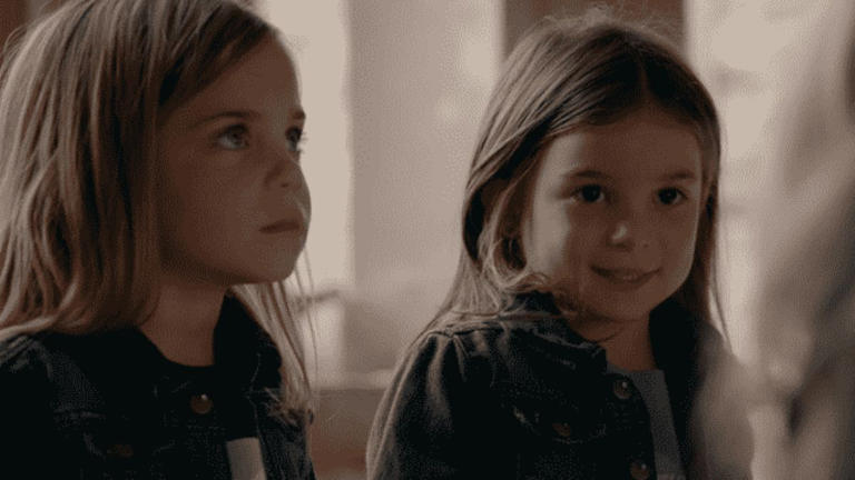 The Vampire Diaries : à quoi ressemblent les jumelles de Caroline aujourd’hui ?