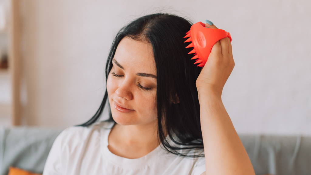 6 trucos caseros para acelerar el crecimiento del cabello, recomendados por expertos