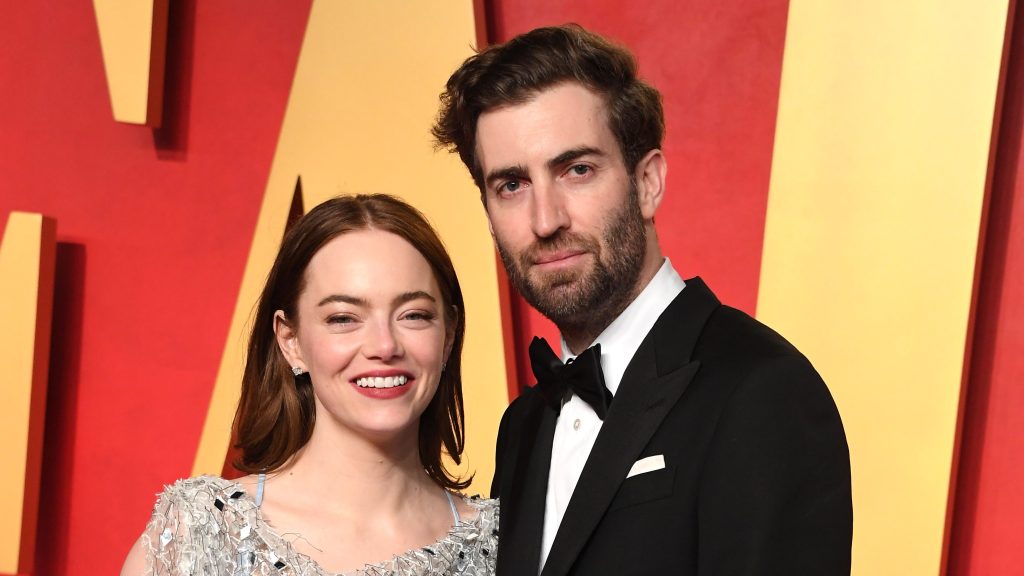 emma stone to star in untitled universal film with husband dave mccary in talks to direct