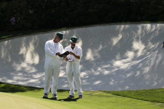 The Masters: How much do caddies make?