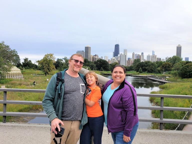 Have you been wondering about Chicago private tours? You’ve come to the right place! Chicago is a city with so much to offer and exploration of the Windy City through private tours is an incredible way to experience its unique and vibrant culture. I lived in Chicago with my family for over 16 years and...