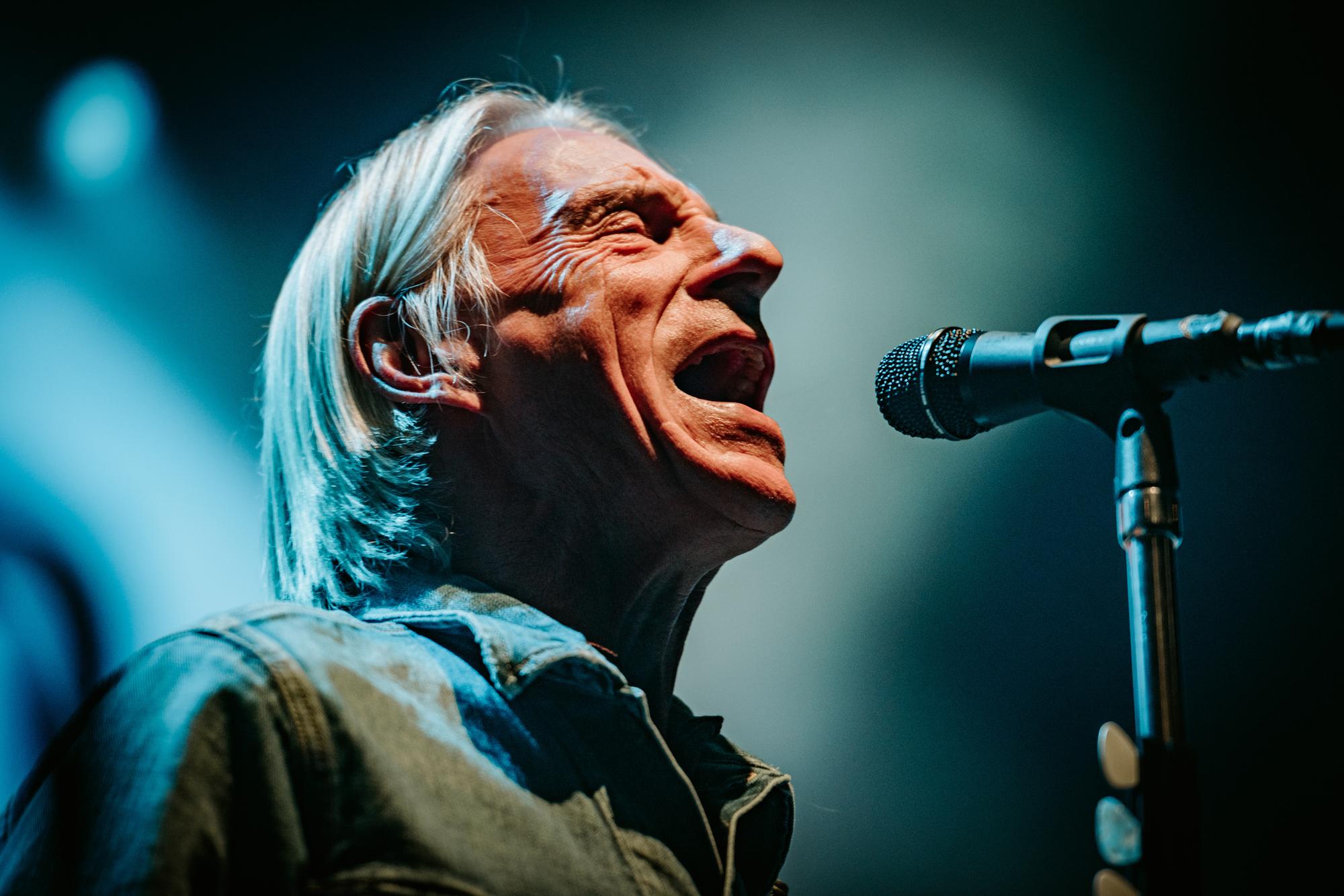 gig review: paul weller at sheffield city hall