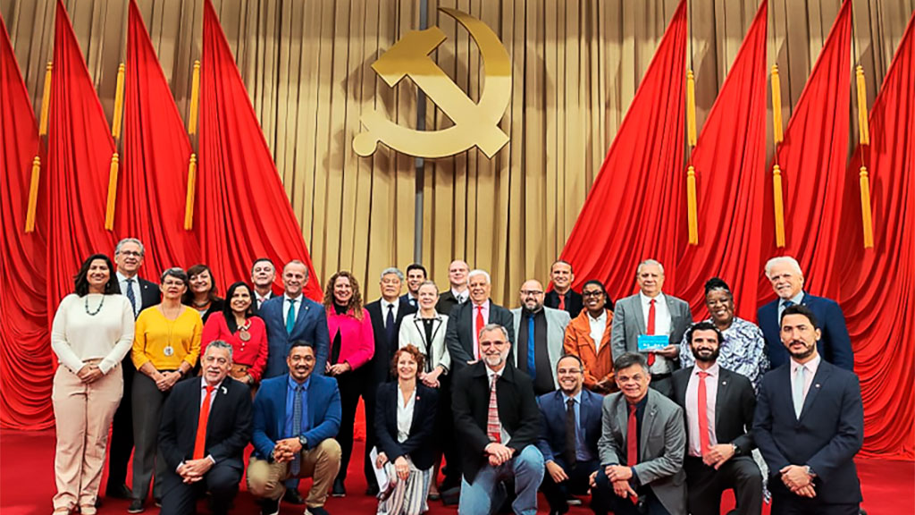 pt e partido comunista chinês estreitam laços de cooperação