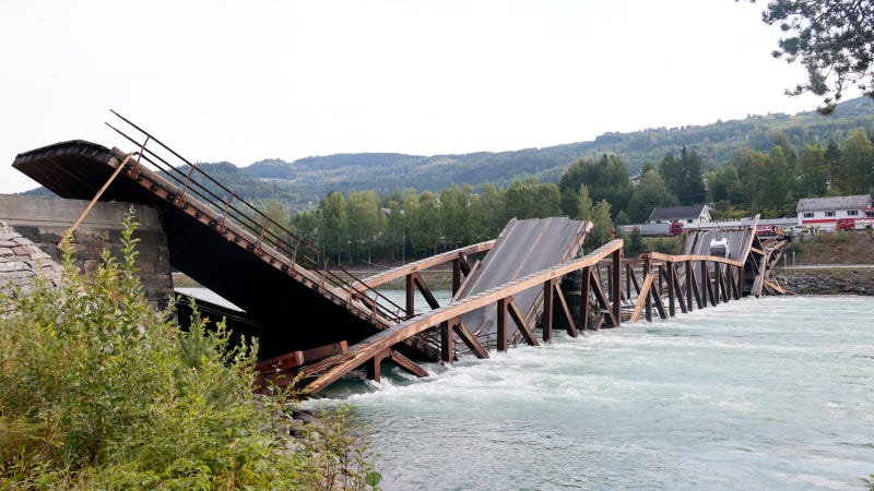 a bridge collapsed 10 years after it was built because designers focused too much on making it look good