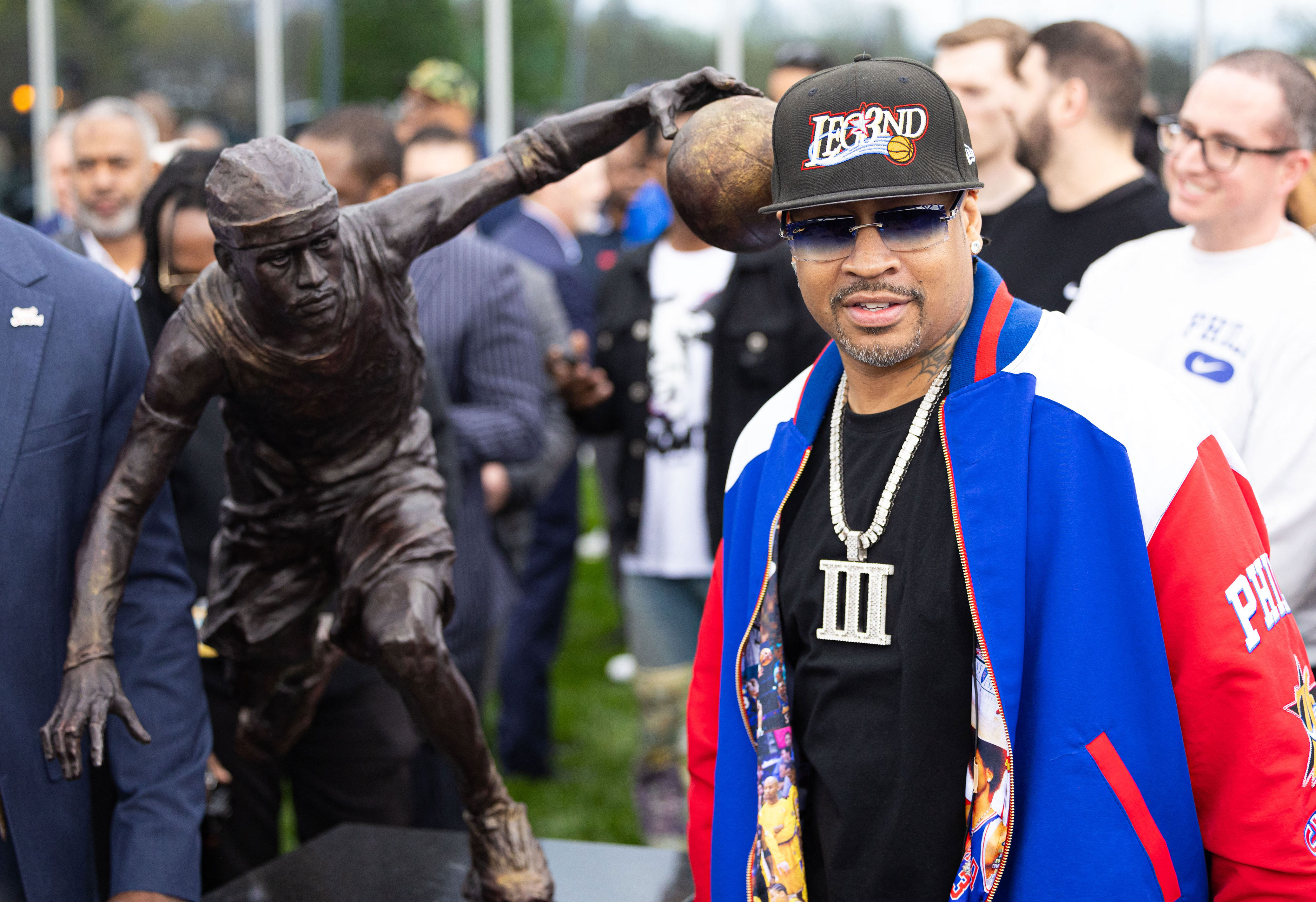 76ers' statue for allen iverson draws jokes, outrage due to misunderstanding: 'that was disrespectful'