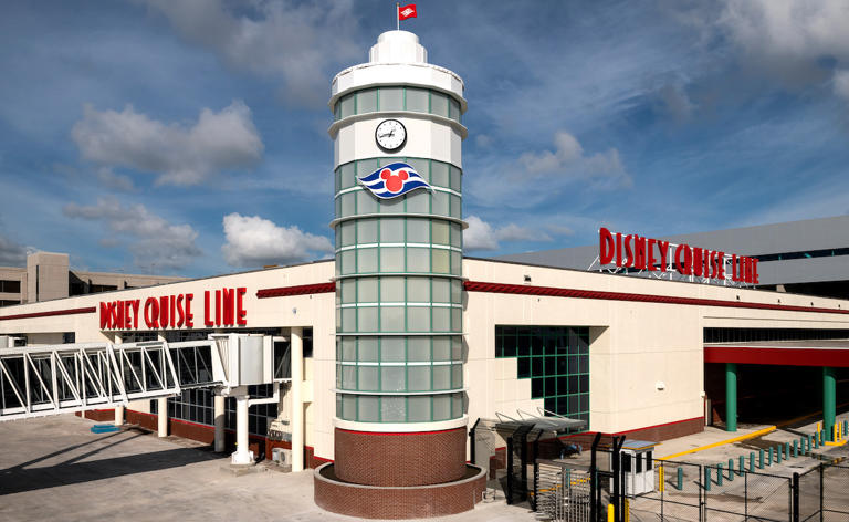 The new Disney Cruise Line terminal at Port Everglades marks the second year-round homeport for the company in Florida. Disney Cruise Line guests now have another option when it comes to setting sail on a magical cruise from Florida! As of November 13, 2023, Disney Cruise Line has officially arrived at Broward County’s Port Everglades […]