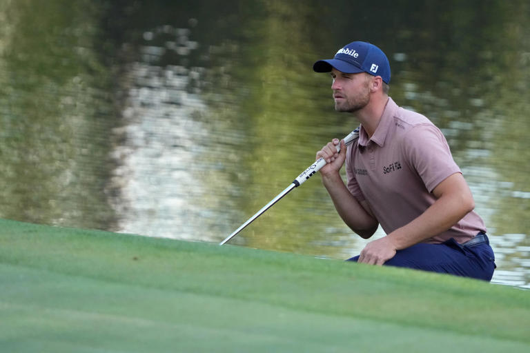 Wyndham Clark's Masters' debut ends early after missed cut on Friday