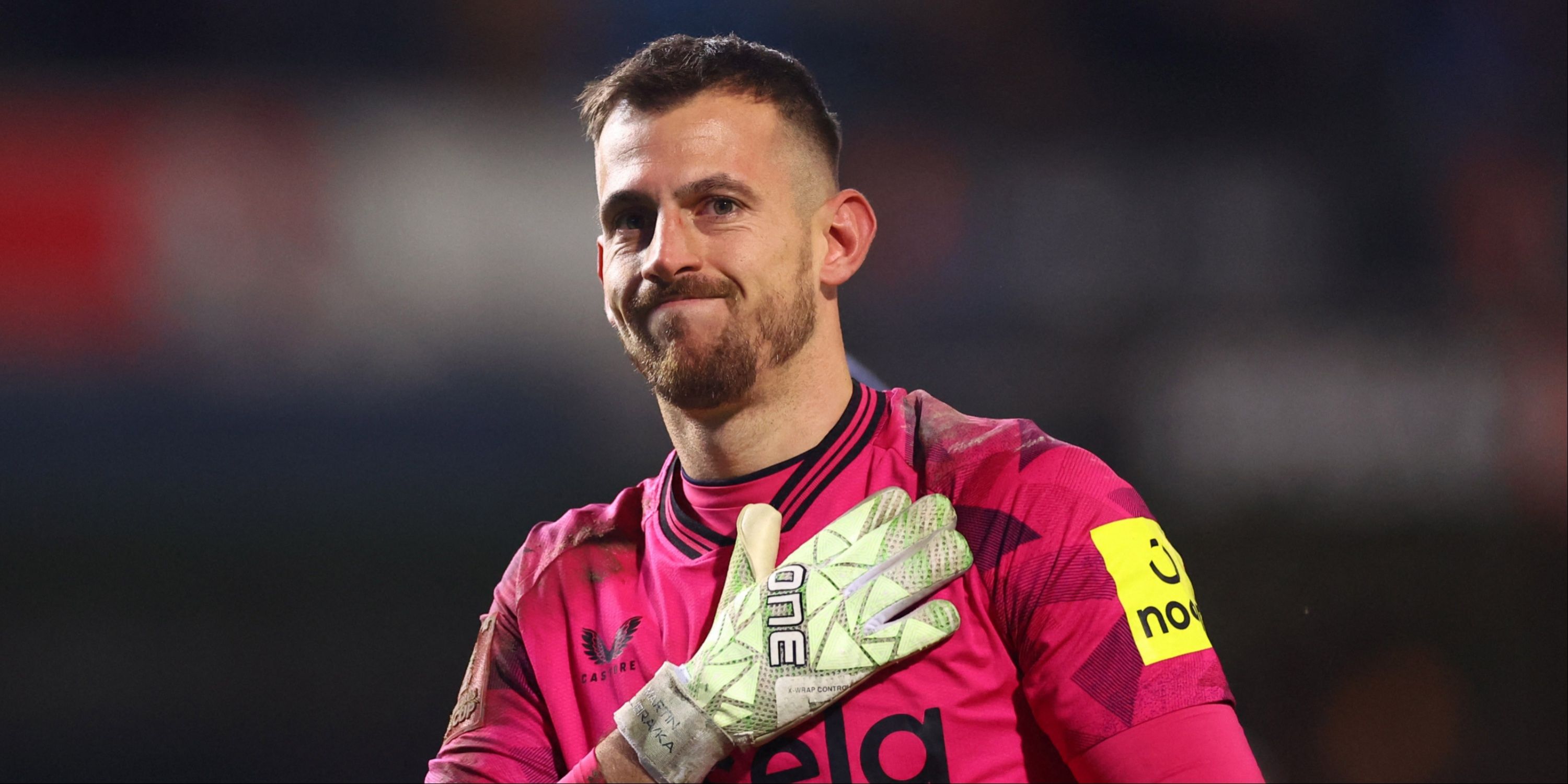 newcastle could now replace dubravka with in-demand goalkeeper for howe