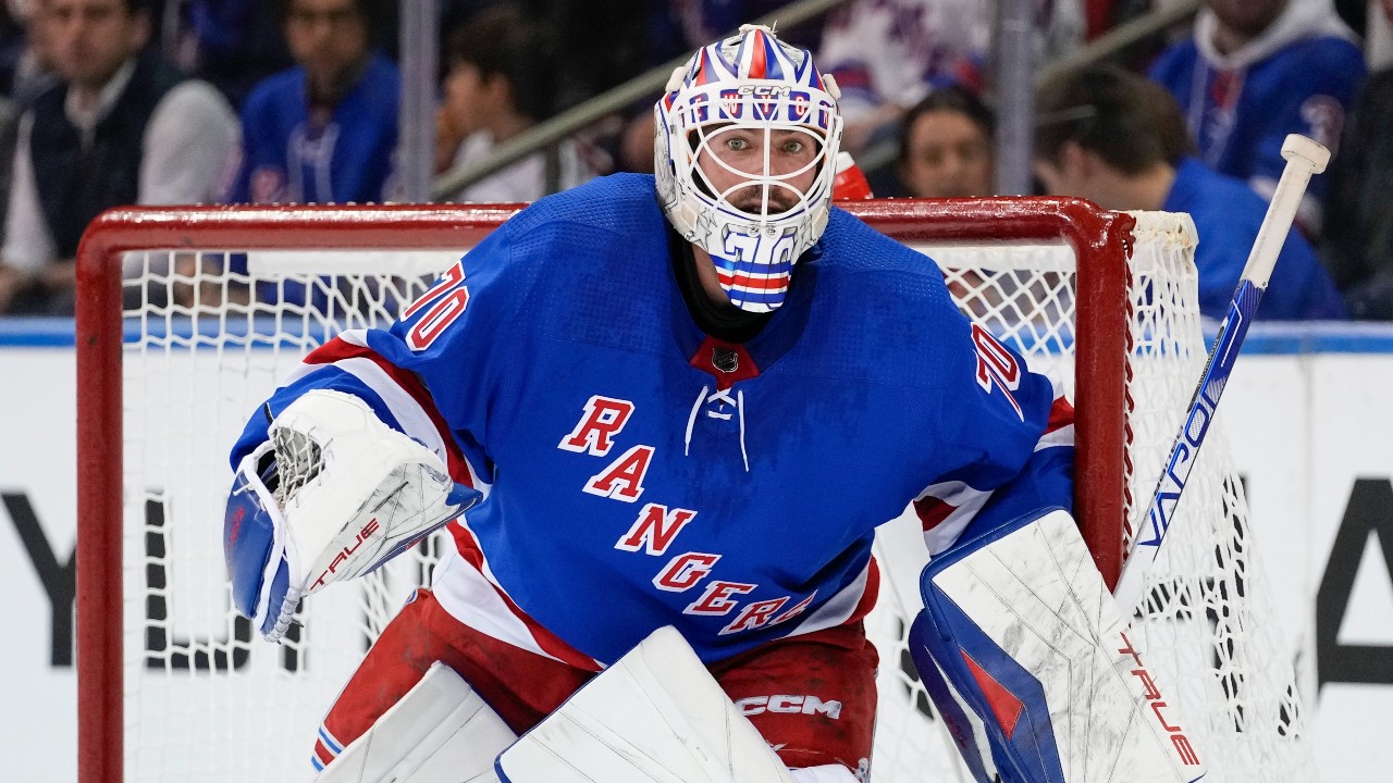 Louis Domingue Scores Goalie Goal For AHL’s Hartford Wolf Pack