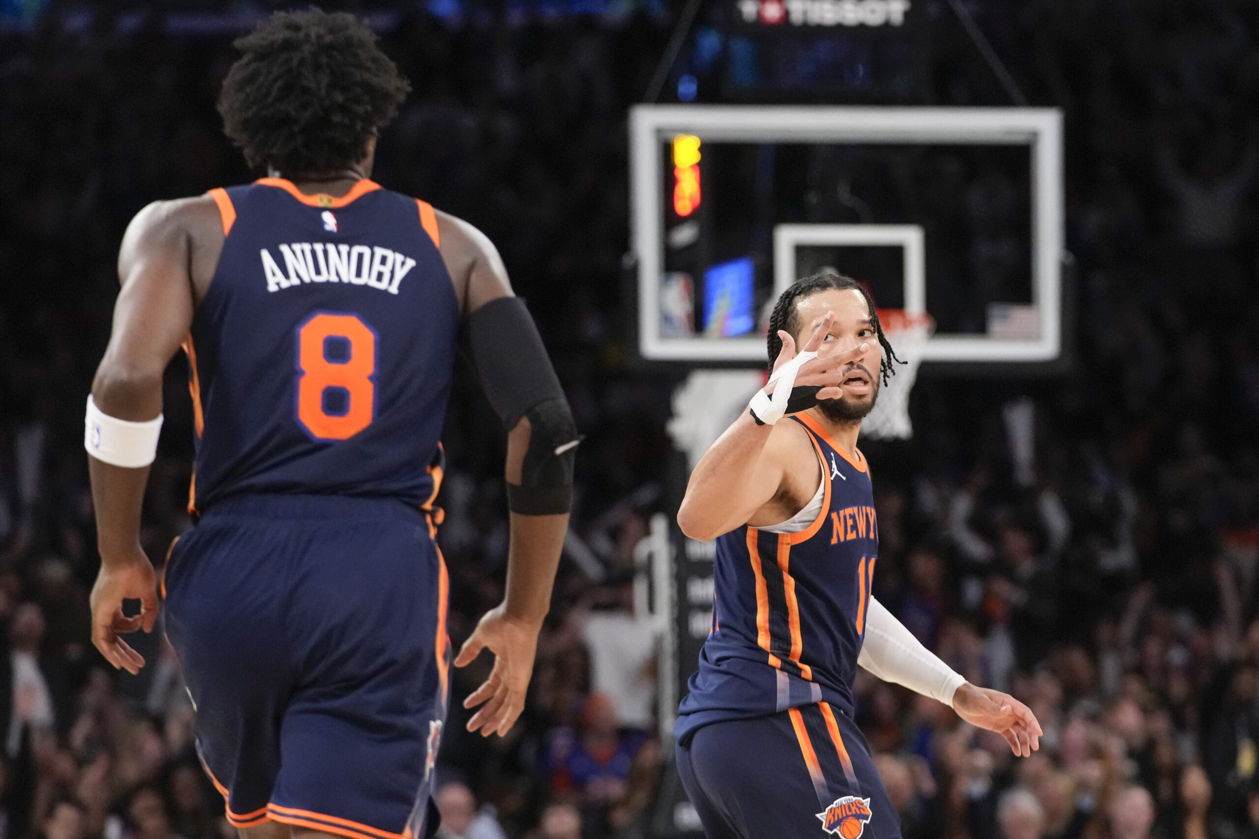 nba: knicks top nets, earn home-court edge in playoffs 1st round