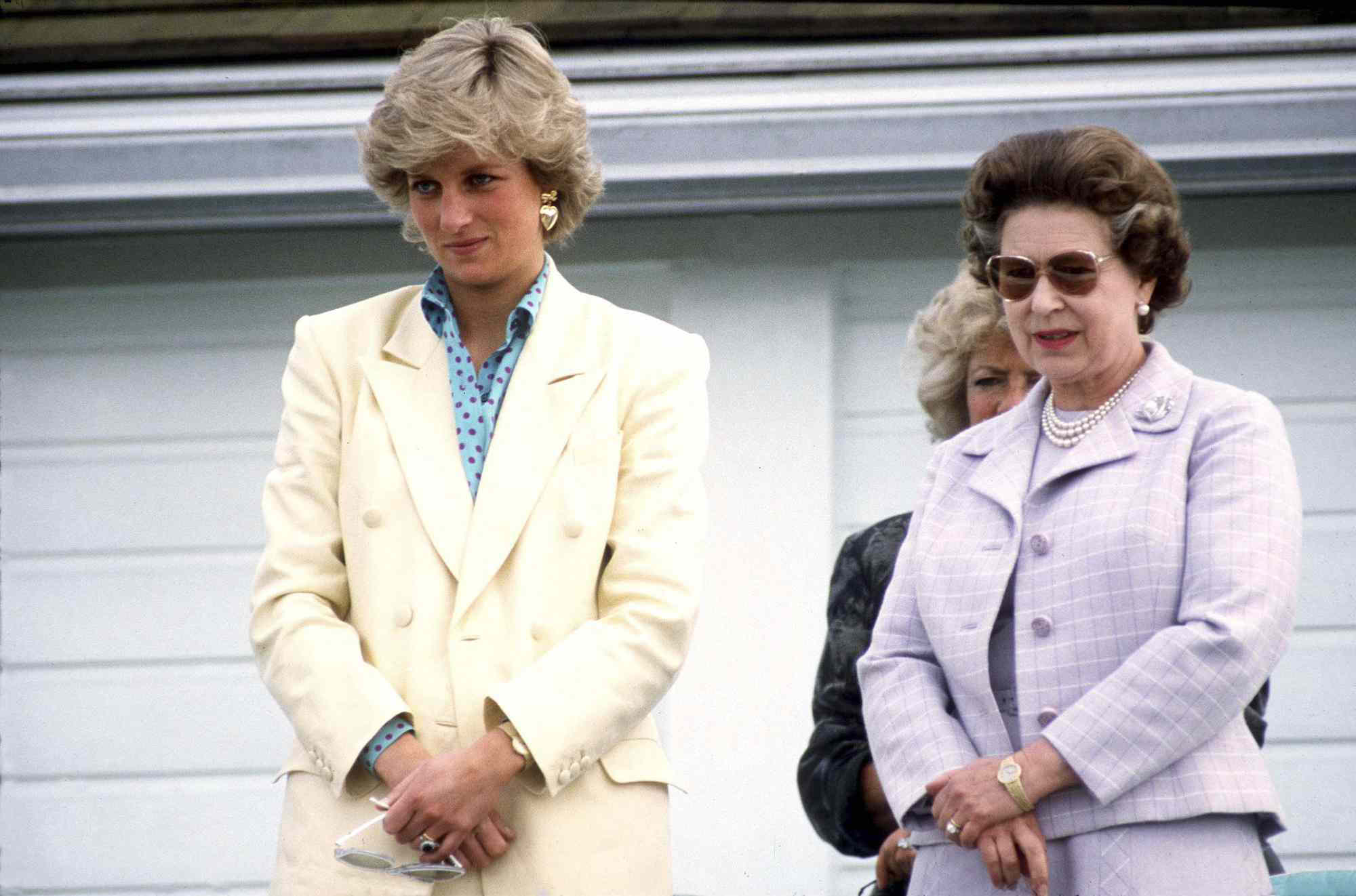 Princess Diana Reportedly Told Queen Elizabeth That Prince Charles Was ...