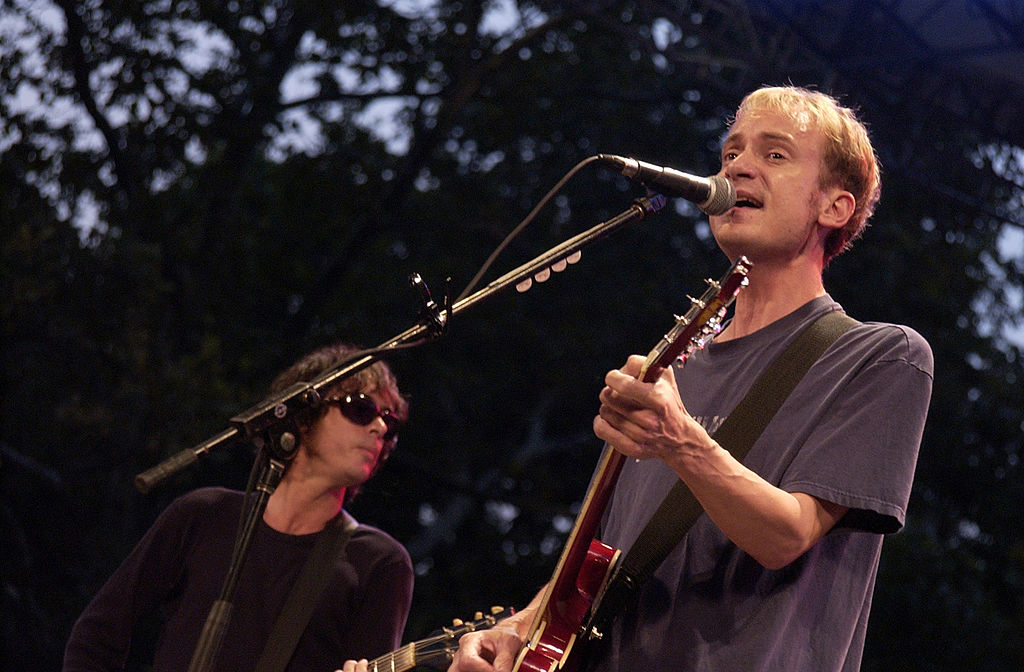 <p>The men of Fountains Of Wayne were the headlining act for a Georgetown University concert in 2006. Promoted by the student-run Georgetown Programming Board, they expected to sell up to 1,600 tickets come showtime. The venue wasn't too large, so that was a fair estimate.</p> <p>When the day came, they only sold 370, less than a quarter of the total amount. To add insult to injury, frontman Chris Collingwood needed a bucket brought on stage because he was a tad bit drunk. </p>