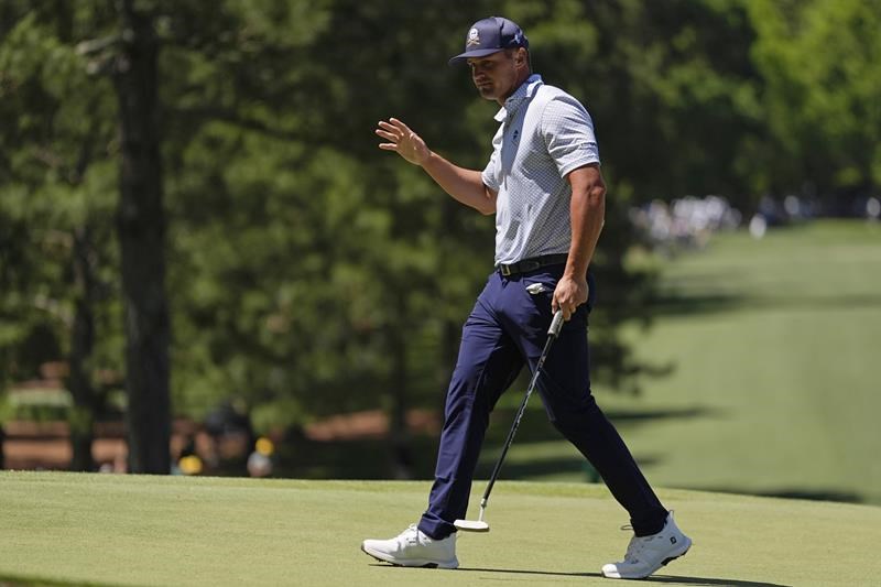 the masters turns into a menace. scheffler, dechambeau and homa hold on to share the lead