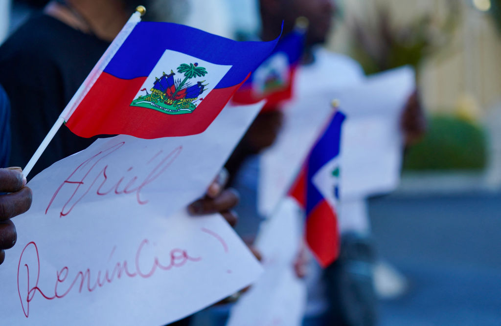 haití establece un consejo de transición en medio de la crisis