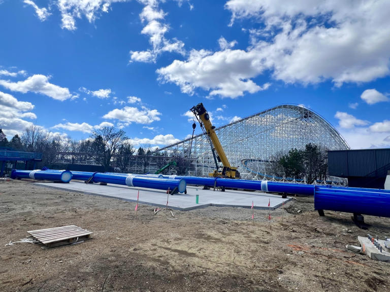 New Attraction At Six Flags Great America Under Construction As Park 