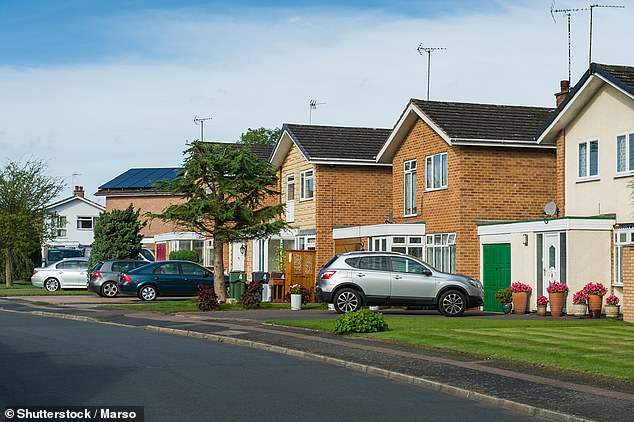 how to, i blocked off my driveway with £34 tool from screwfix - it has saved me a fortune
