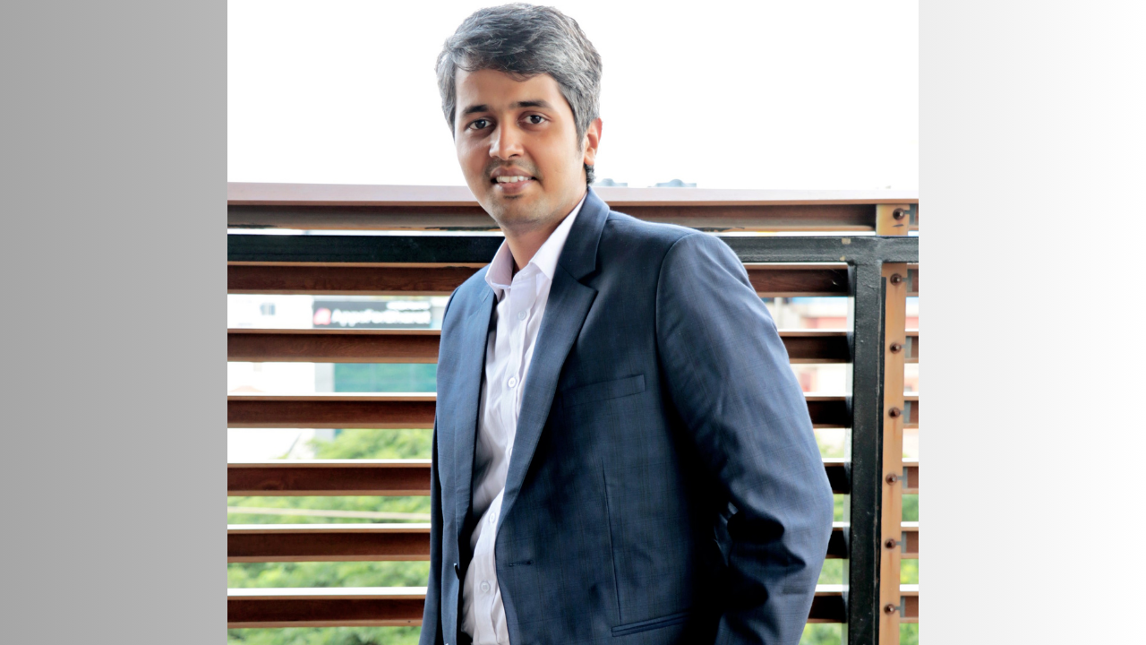 meet nilesh dungarwal, who left credit suisse to revolutionise blue-collar jobs, now runs multi-crore business
