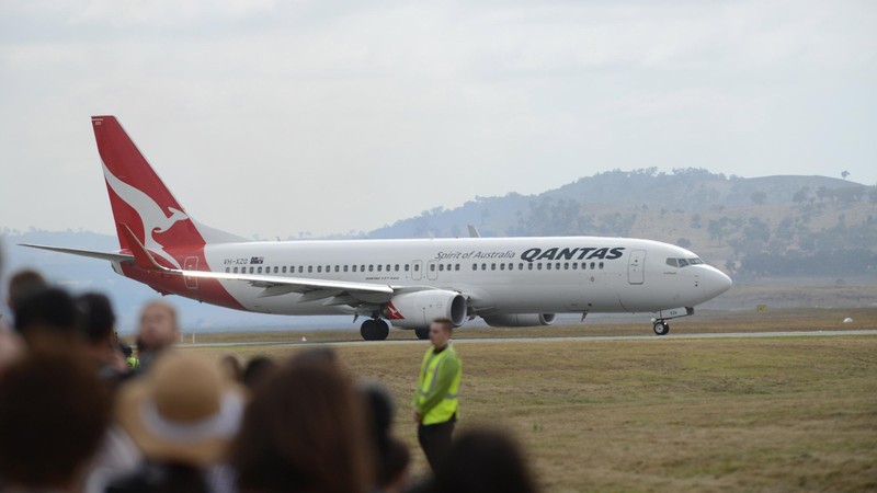 qantas, lufthansa redirect flights to avoid iran airspace