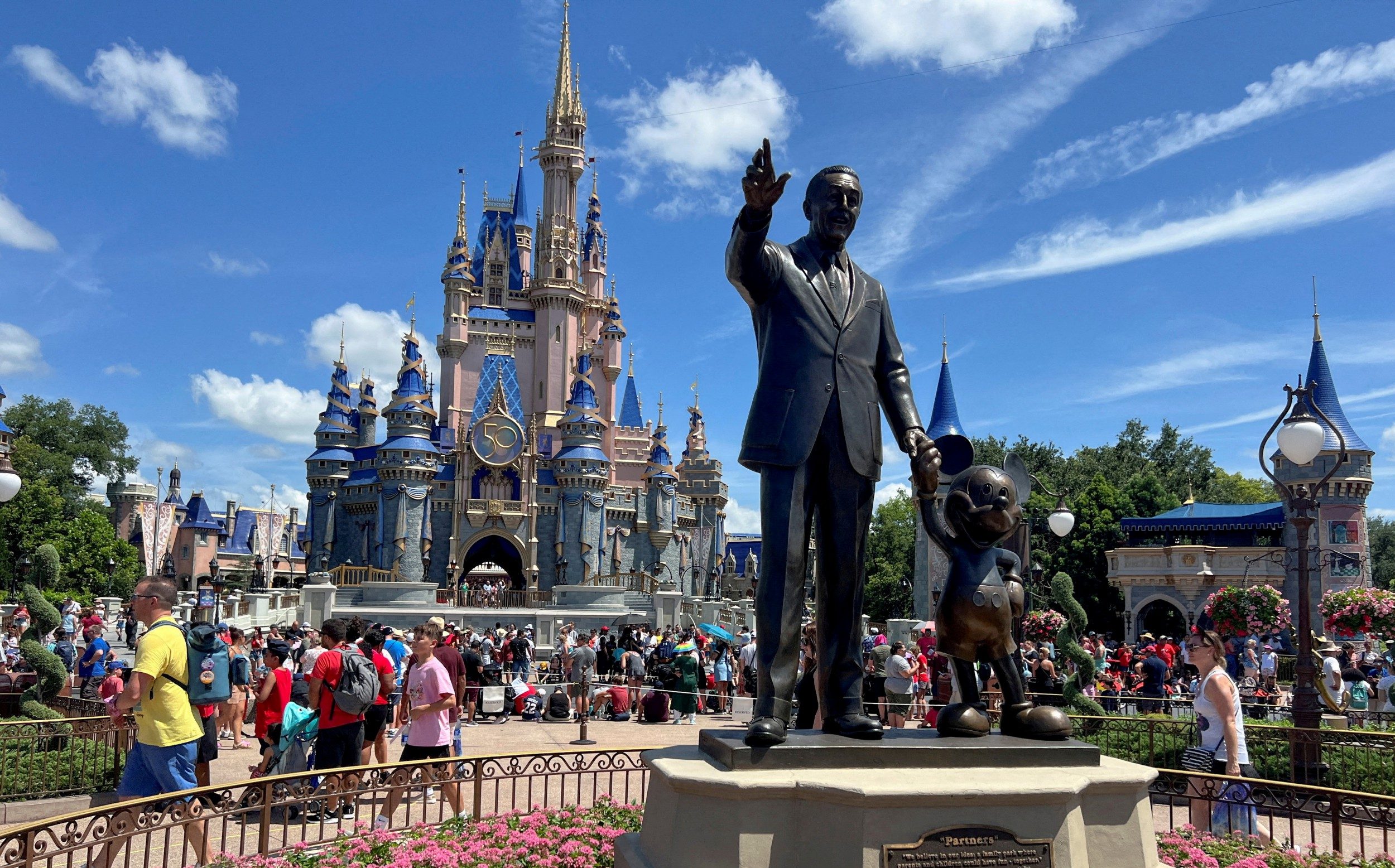 a theme park could transform bedford – here’s what the town can learn from orlando