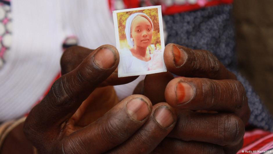 as raparigas de chibok na nigéria: o que aconteceu há 10 anos