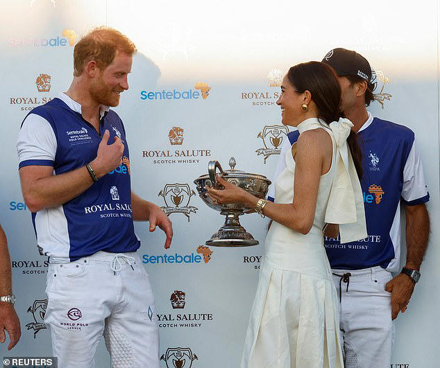 Royal watchers go wild for Meghan Markle's very toned arms