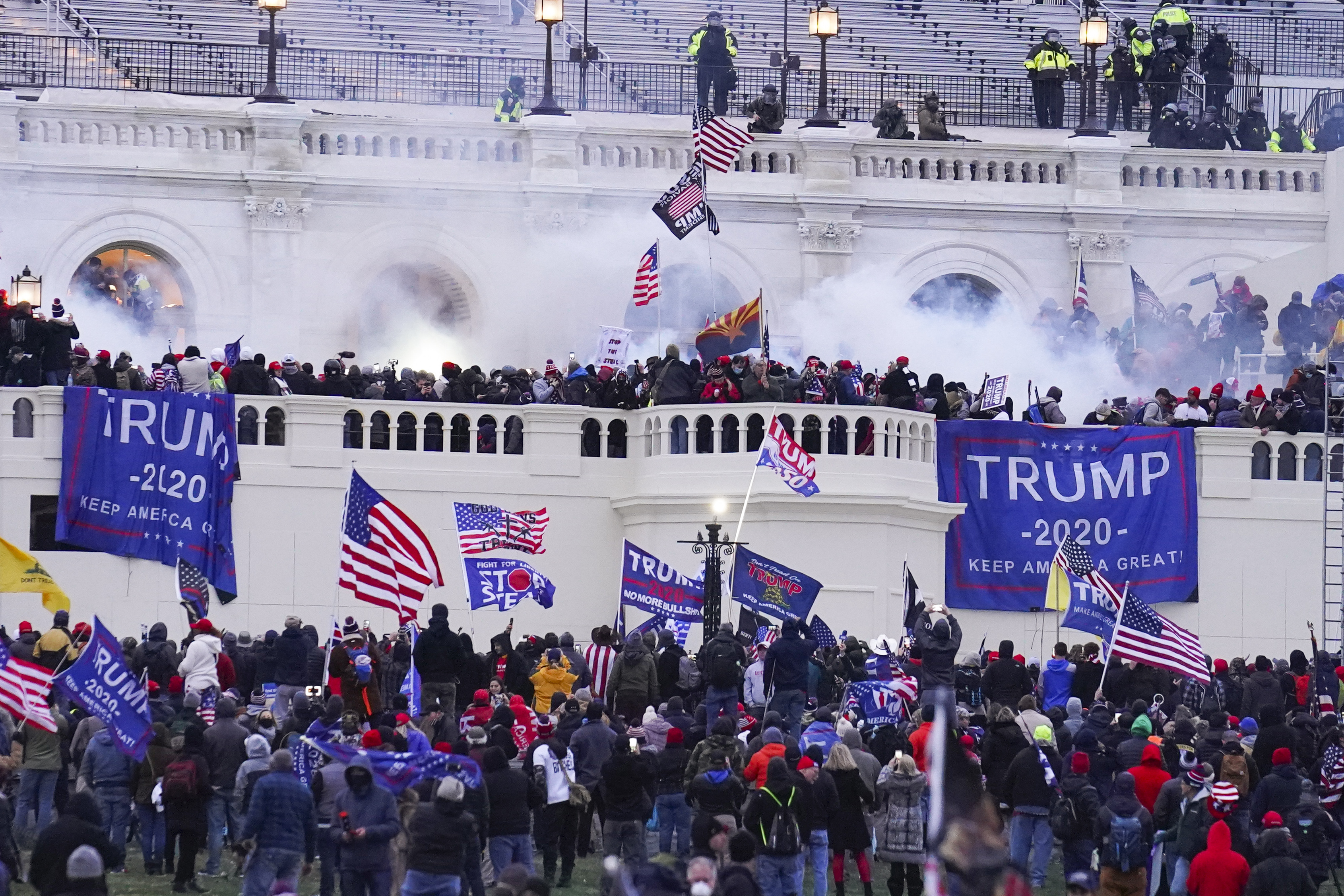 supreme court divided over key charge against jan. 6 rioters and trump