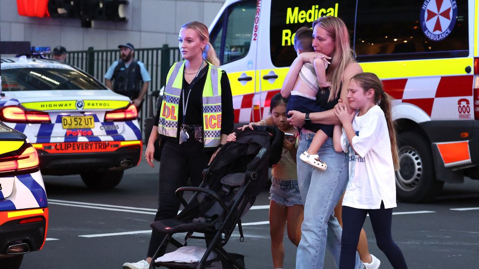 'she is a hero': australia pm hails cop who shot attacker