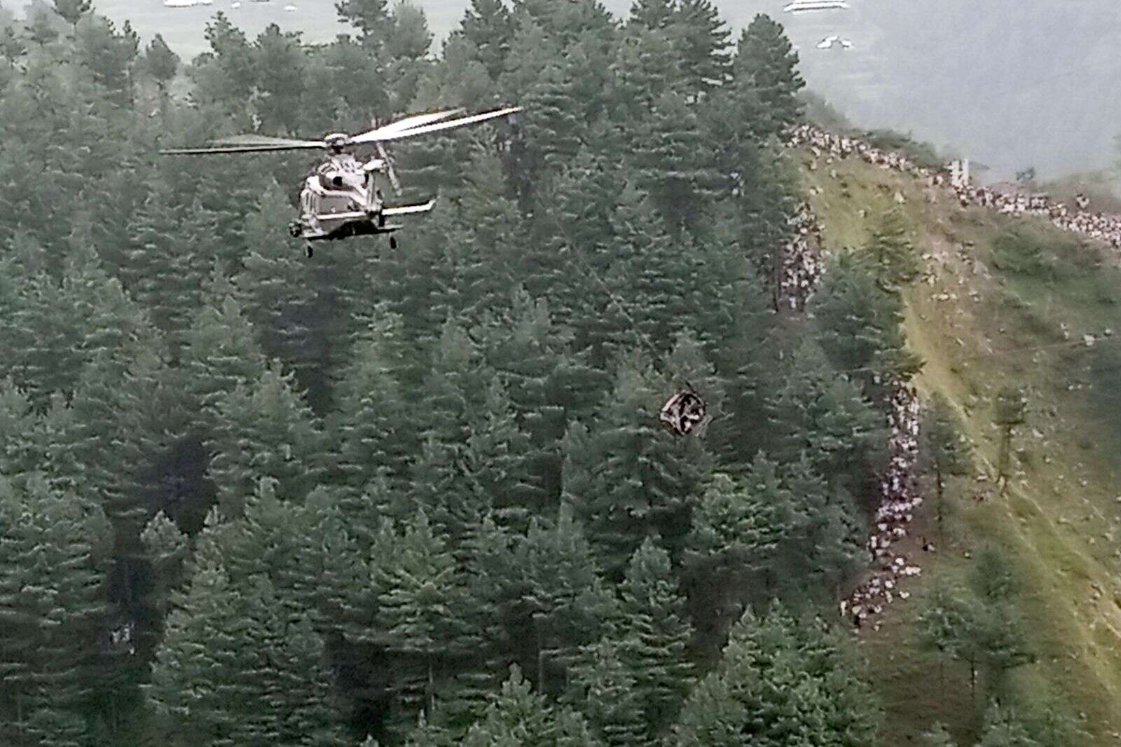 1 killed, dozens stranded in cable car accident in turkey