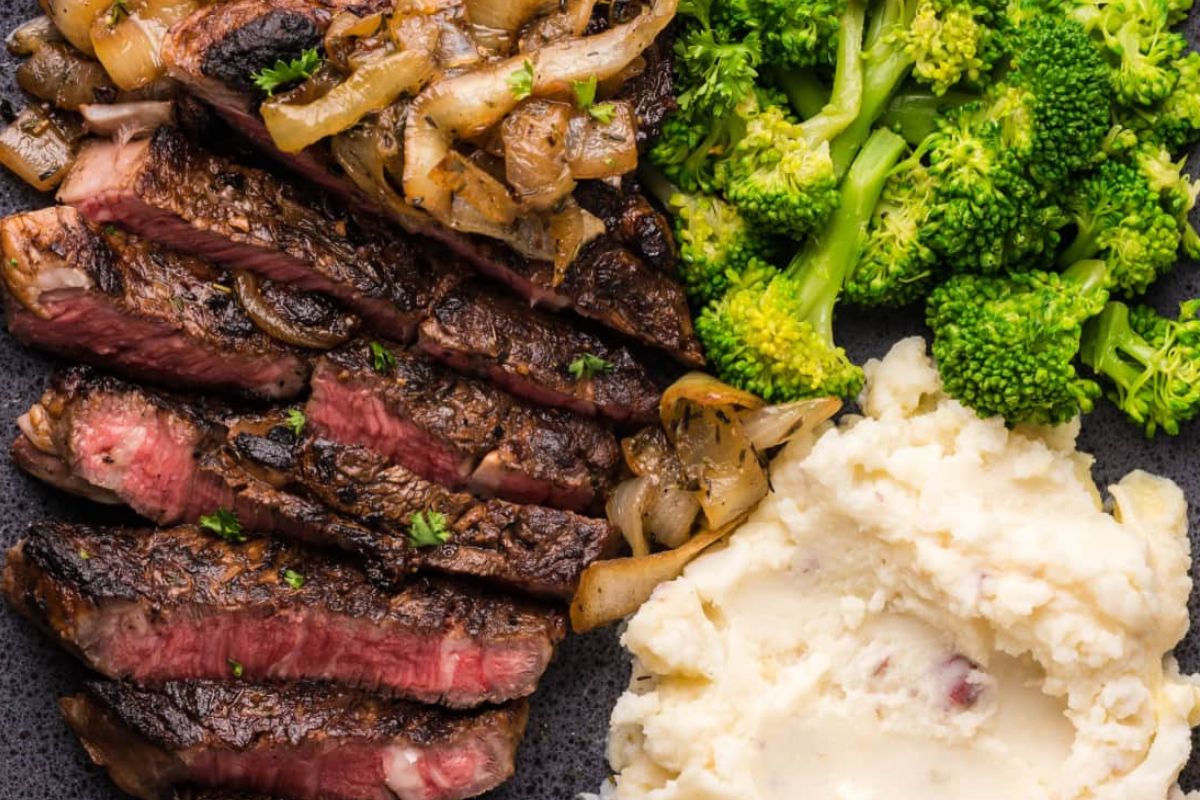 37 Easy Steak Recipes to Make Dinner a Breeze